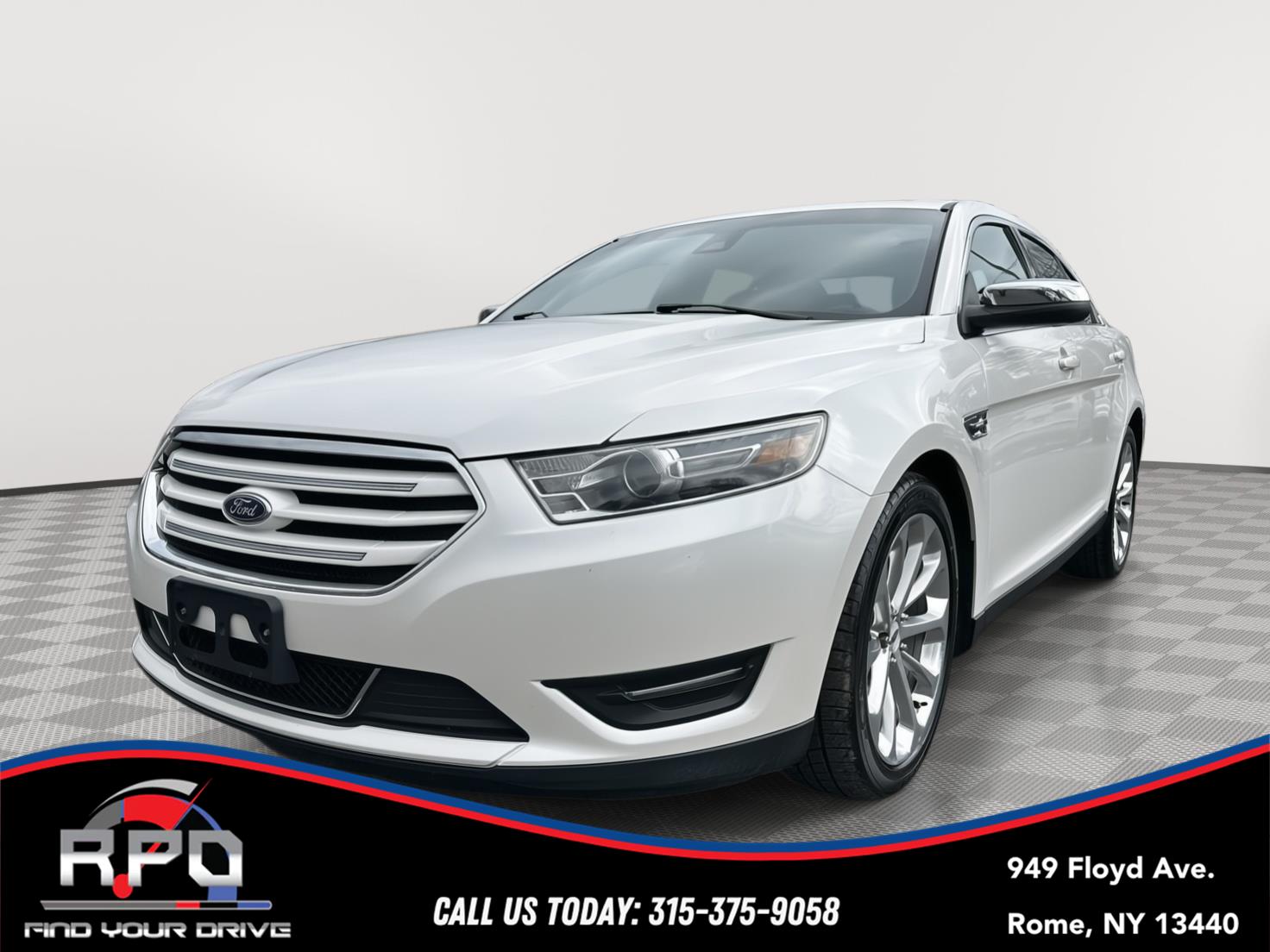 White Platinum Metallic Tri-Coat 2018 Ford Taurus Limited AWD Sedan All-Wheel Drive 6-Speed Automatic
