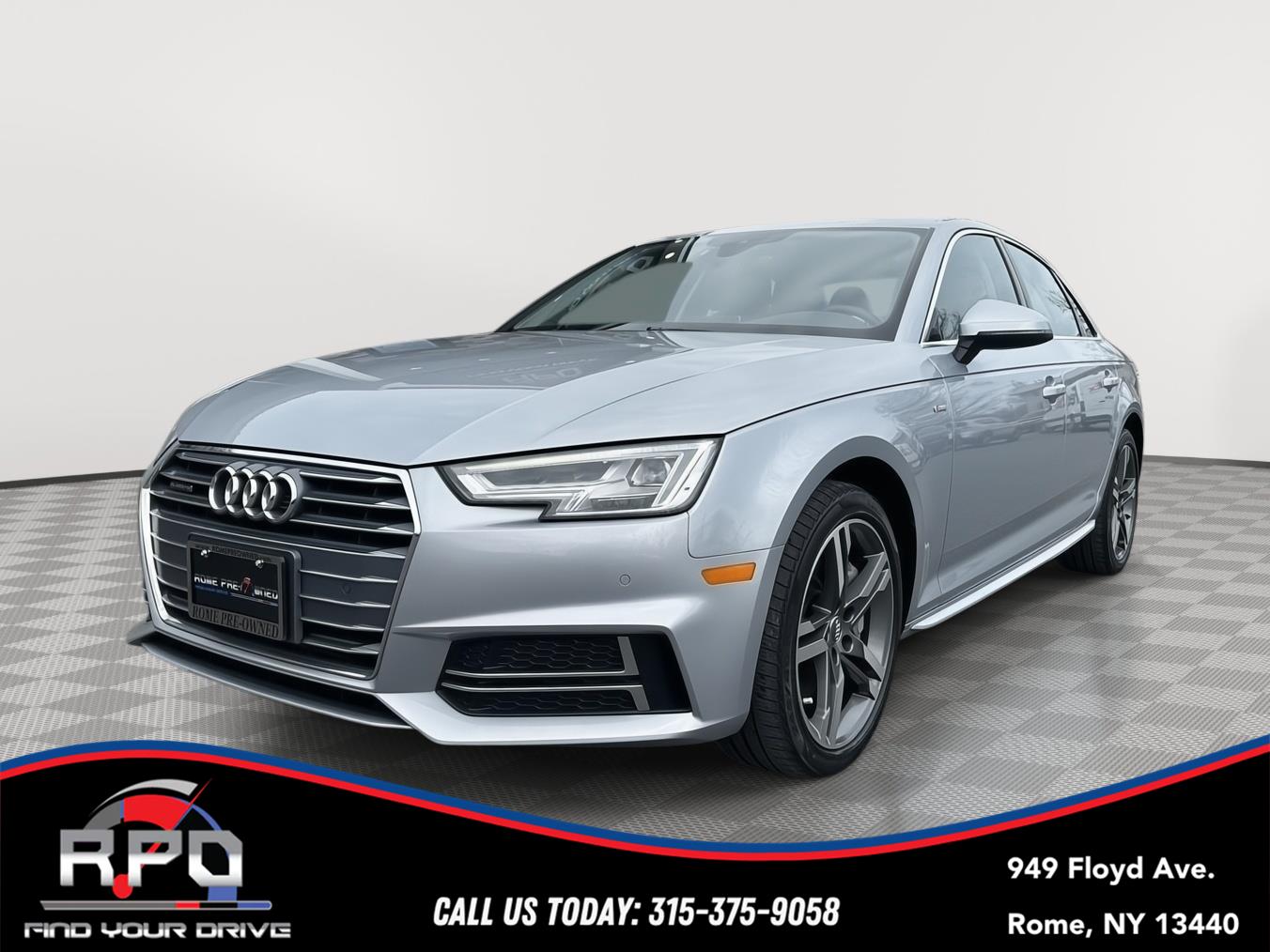 Florett Silver Metallic 2018 Audi A4 2.0 TFSI quattro Premium Plus AWD Sedan All-Wheel Drive Automatic