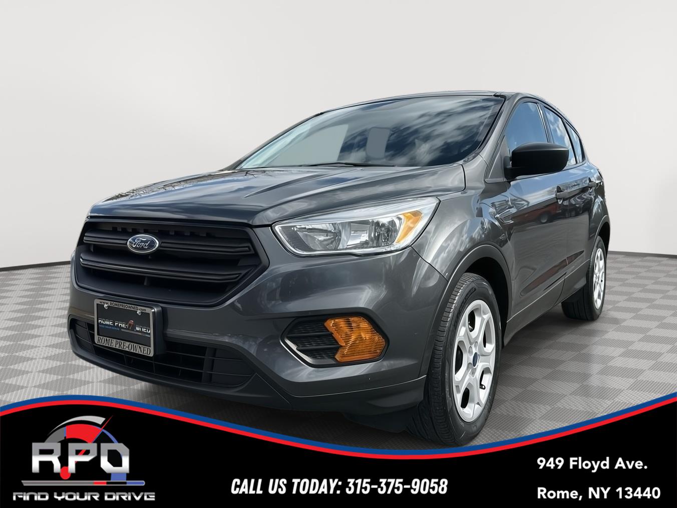 Gray (Magnetic Metallic) 2017 Ford Escape S FWD SUV / Crossover Front-Wheel Drive 6-Speed Automatic