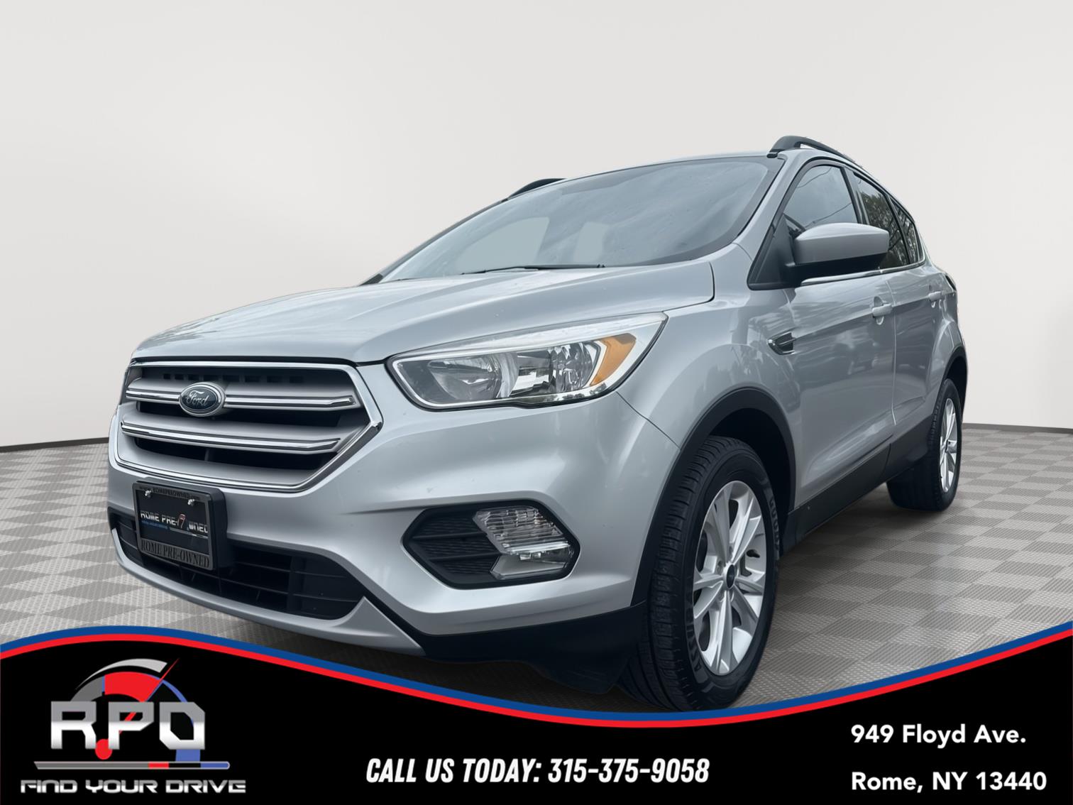 Ingot Silver Metallic 2018 Ford Escape SE AWD SUV / Crossover All-Wheel Drive 6-Speed Automatic