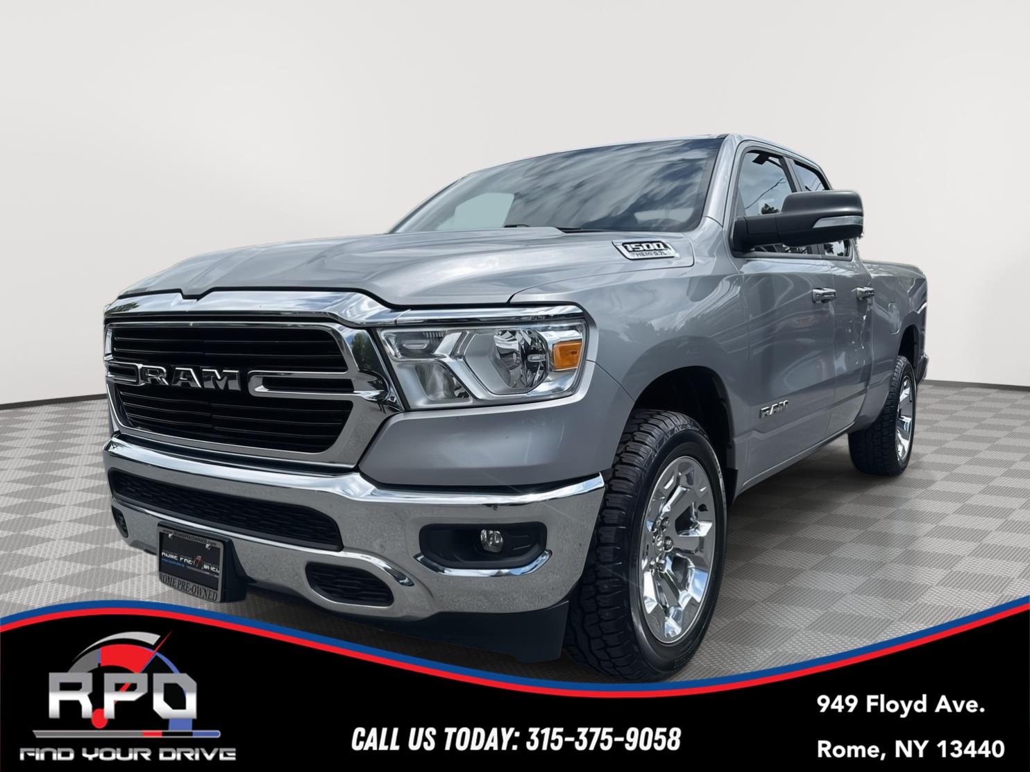 Billet Silver Metallic Clearcoat 2019 RAM 1500 Pickup Truck Four-Wheel Drive 8-Speed Automatic