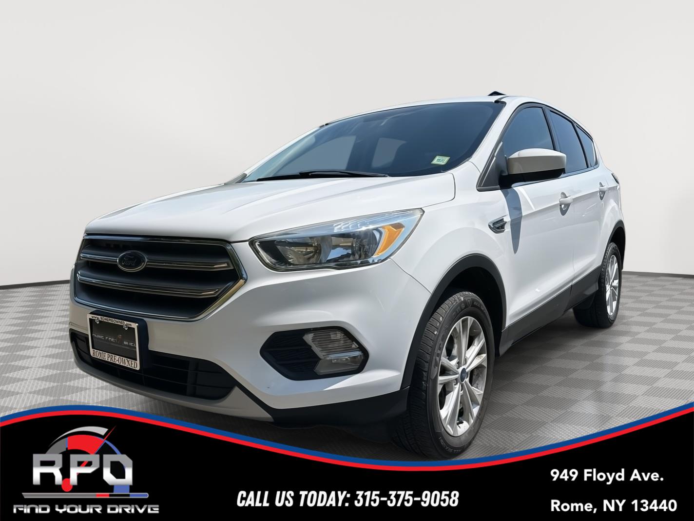 Oxford White 2017 Ford Escape SUV / Crossover All-Wheel Drive 6-Speed Automatic