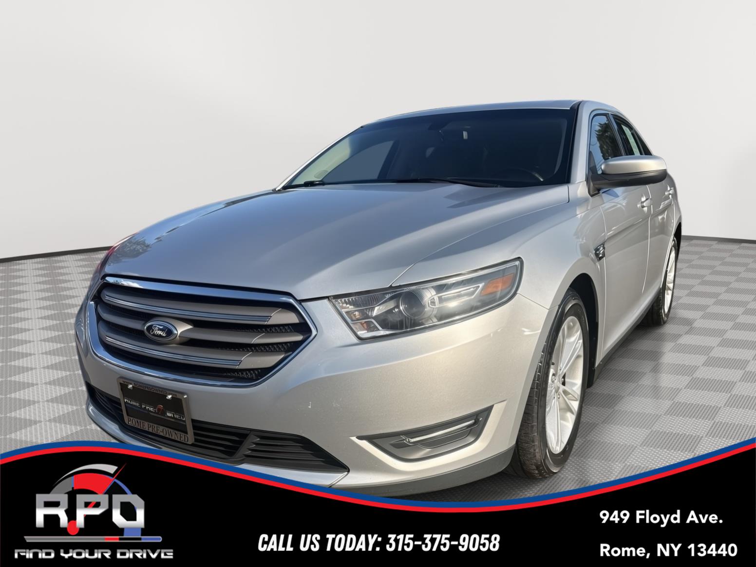 Ingot Silver Metallic 2015 Ford Taurus Sedan All-Wheel Drive 6-Speed Automatic