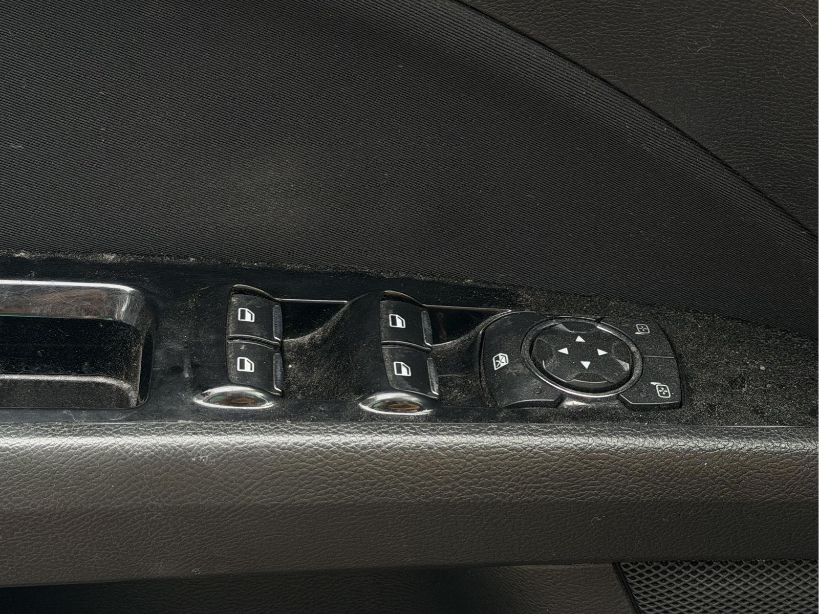 Used 2016 Bronze Fire Metallic Tinted Clearcoat Ford SE image 10