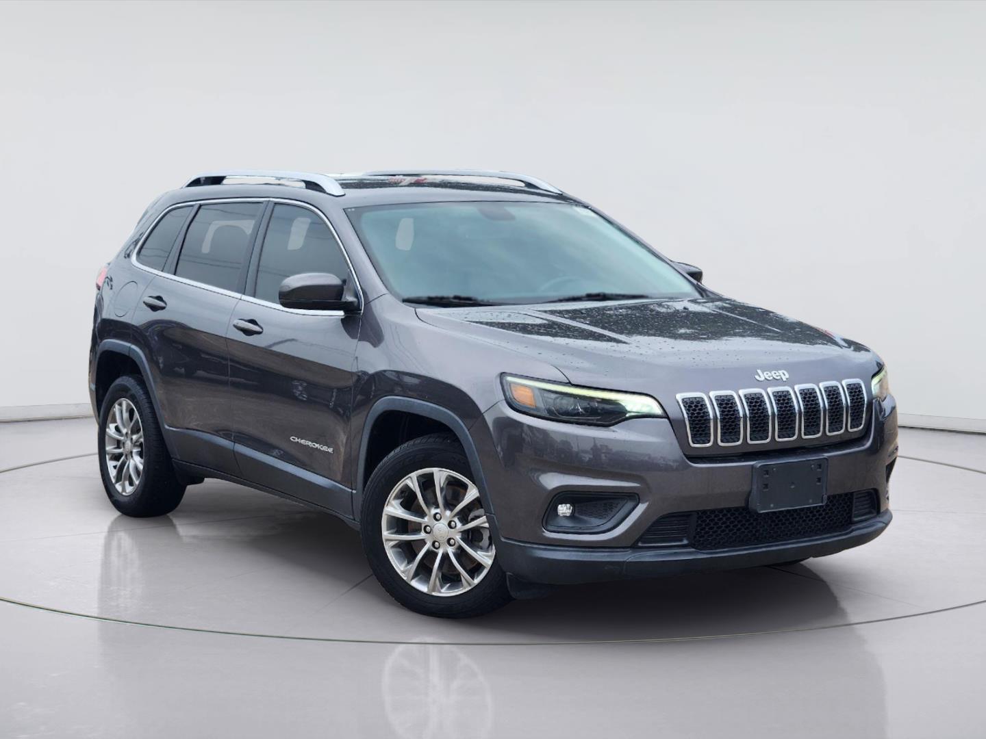 2019 Jeep Cherokee Gris (Granite Crystal Metallic Clearcoat) SUV/Crossover Tracción delantera 9 velocidades Automática