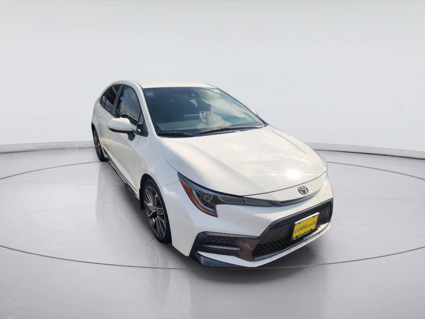  2022 Toyota Corolla SE FWD   