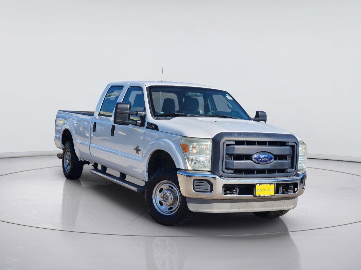 Oxford White 2012 Ford F-250 Super Duty Pickup Truck Four-Wheel Drive 6-Speed Automatic
