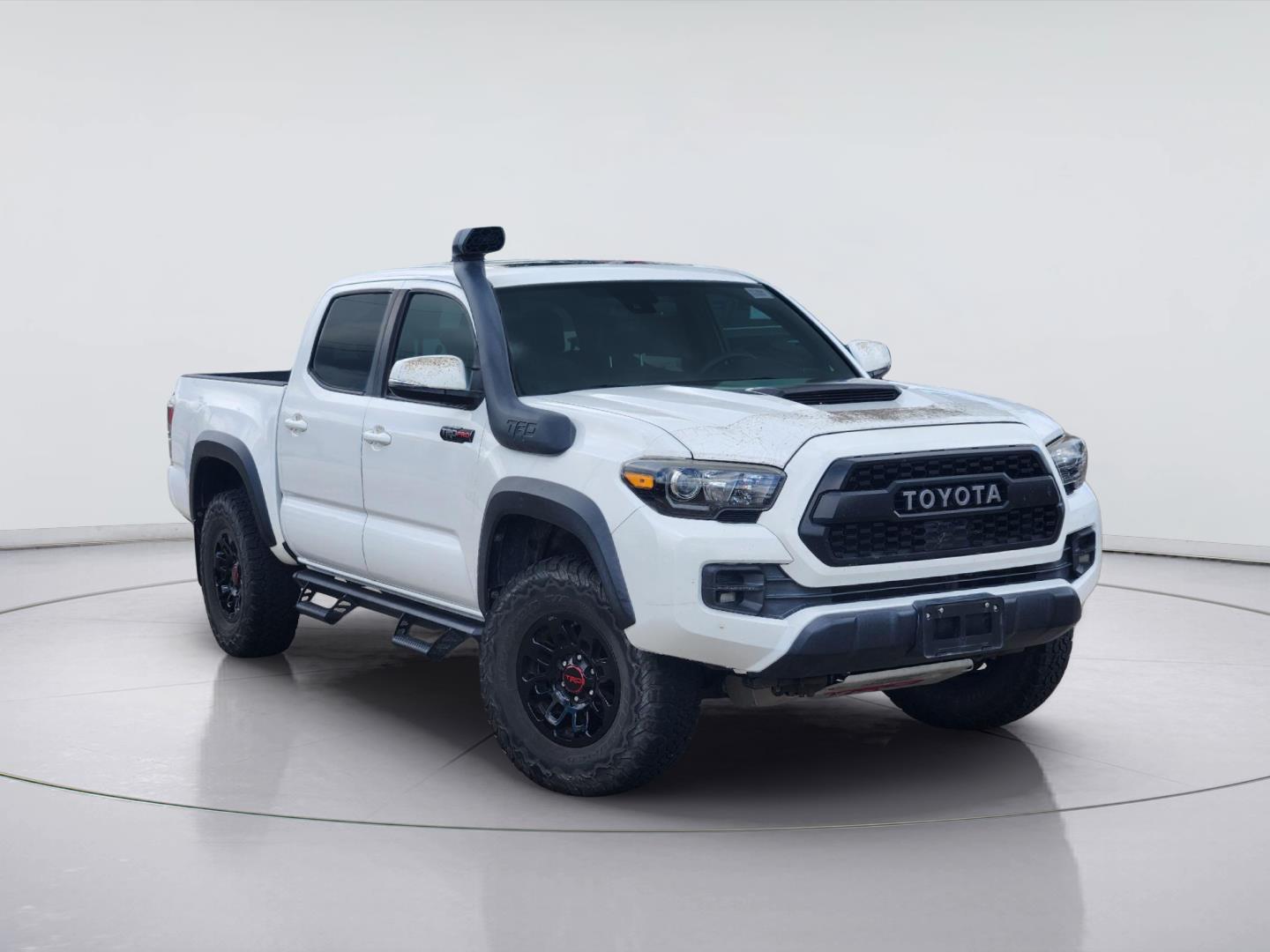 Super White 2019 Toyota Tacoma Pickup Truck Four-Wheel Drive 6-Speed Automatic