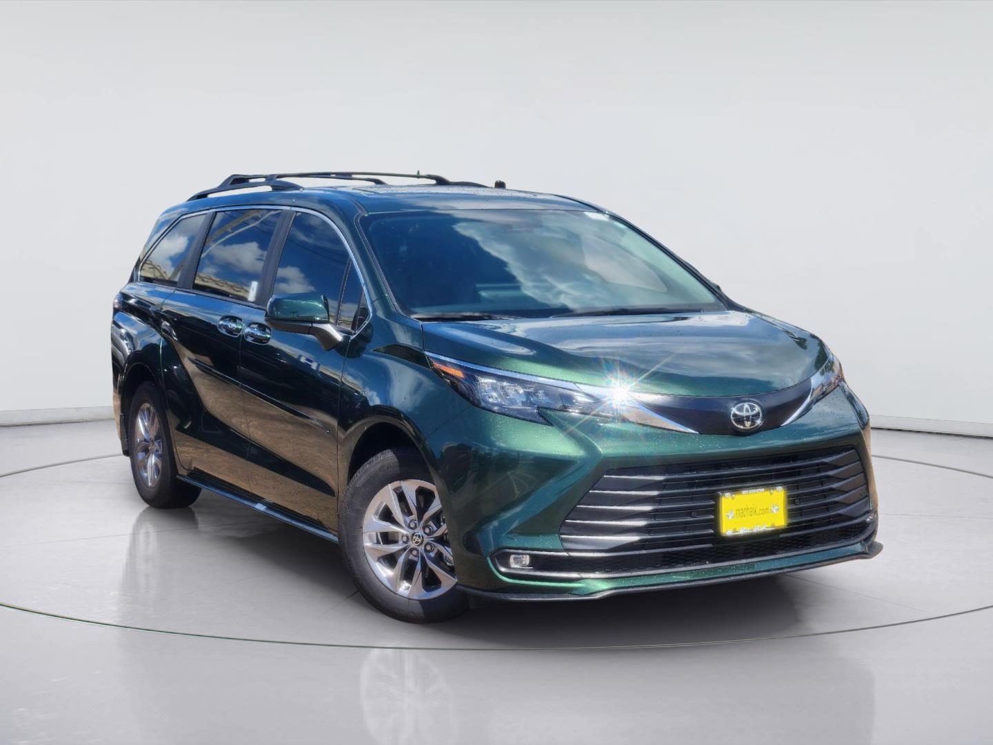 Cypress 2026 Toyota Sienna Minivan Front-Wheel Drive Continuously Variable Transmission