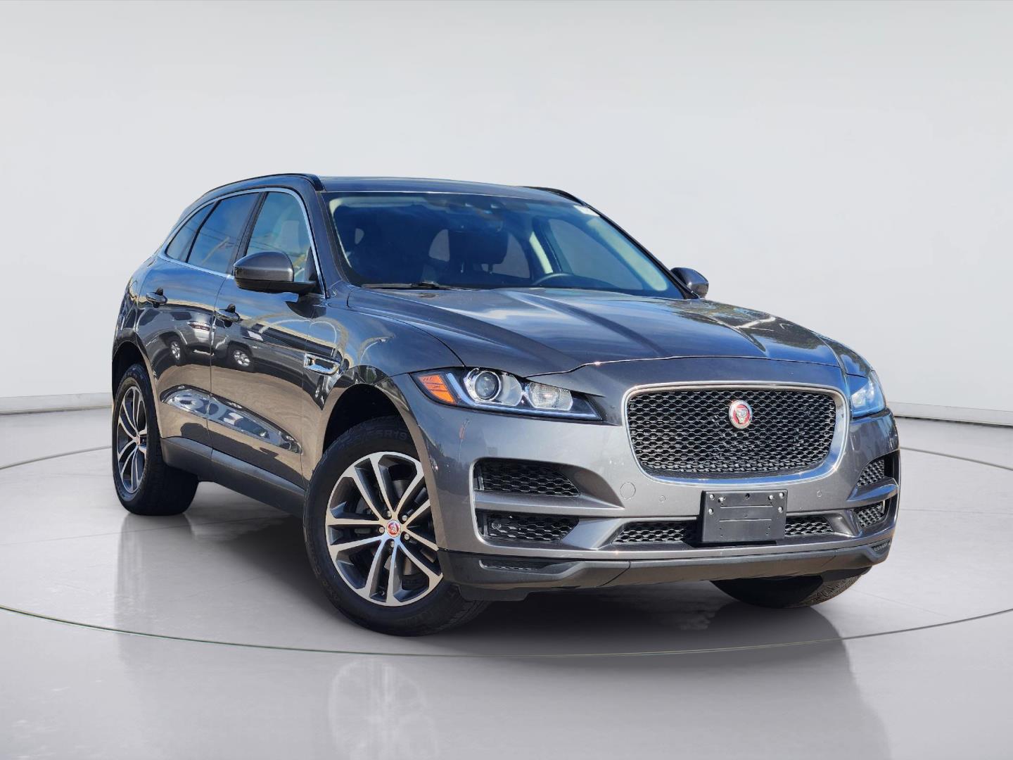 Gray (Corris Grey Metallic) 2019 Jaguar F-PACE SUV / Crossover All-Wheel Drive Automatic
