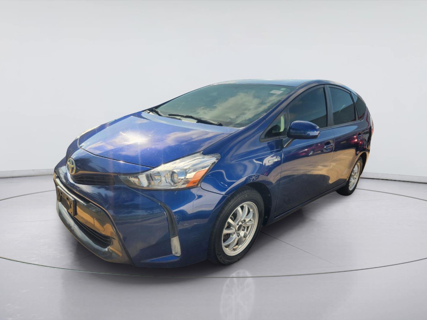 View vehicle photo 3