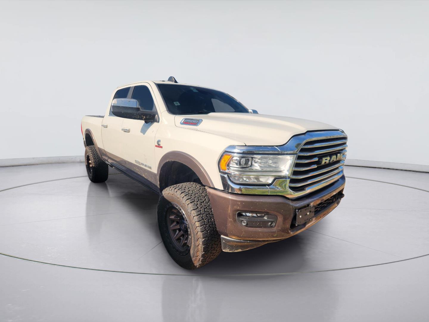 Pearl White 2021 RAM 2500 Pickup Truck Four-Wheel Drive 6-Speed Automatic