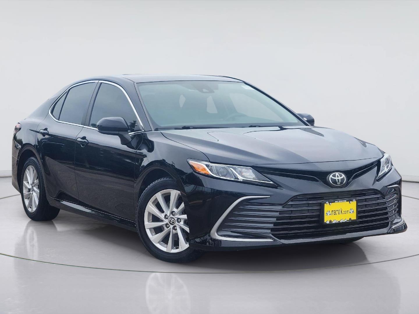 2022 Toyota Camry LE FWD