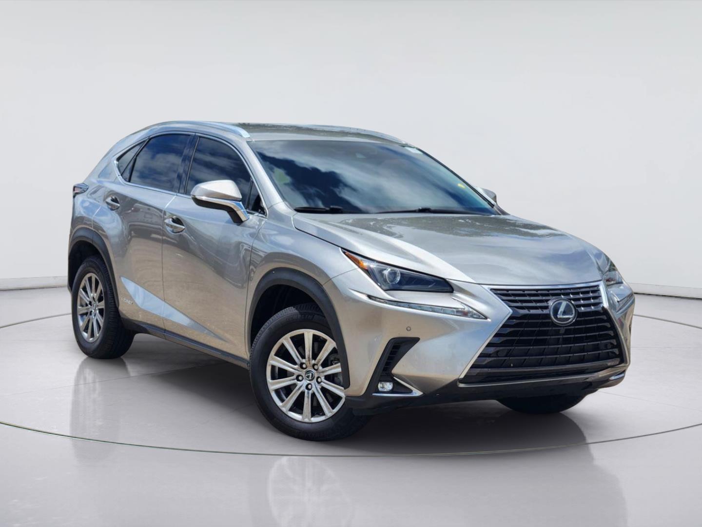 2019 Lexus NX Hybrid Plata SUV/Crossover Tracción en las cuatro ruedas 