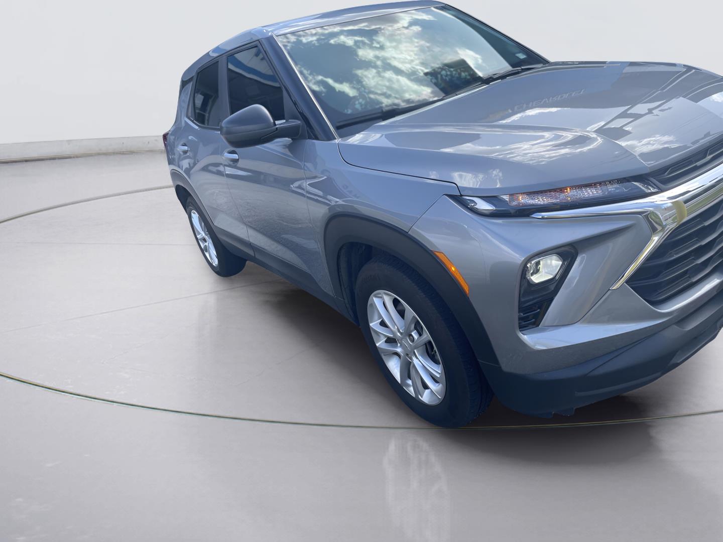 Sterling Gray Metallic 2025 Chevrolet Trailblazer SUV / Crossover Front-Wheel Drive Continuously Variable Transmission
