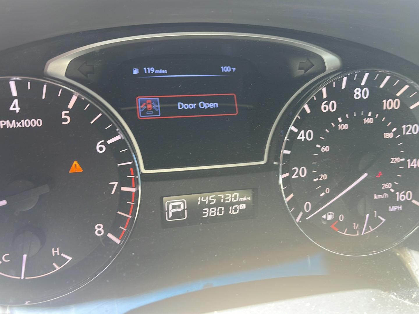 Super Black 2014 Nissan Pathfinder SUV / Crossover Front-Wheel Drive Continuously Variable Transmission