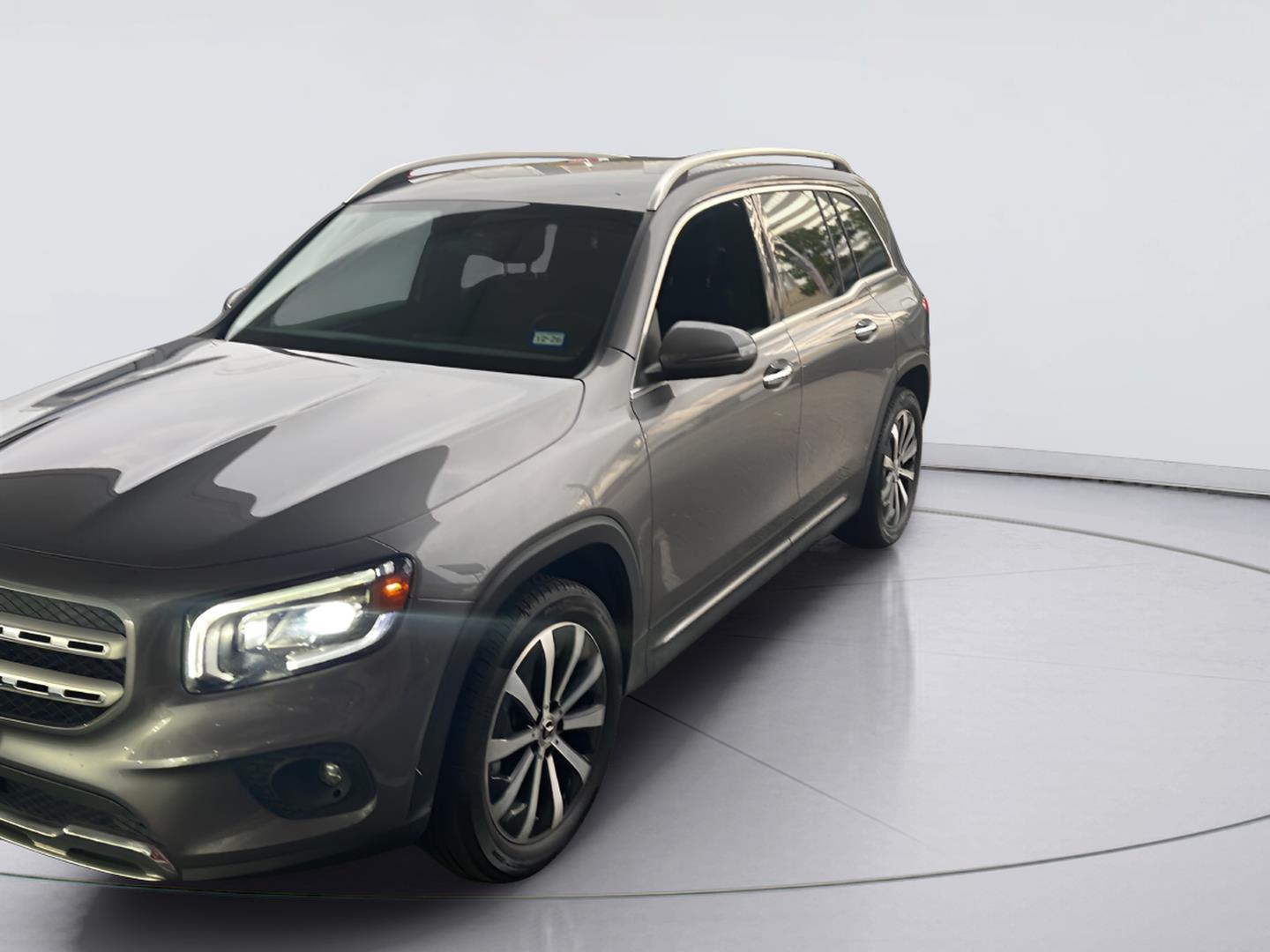 Gray (Mountain Grey Metallic) 2021 Mercedes-Benz GLB SUV / Crossover Front-Wheel Drive Automatic