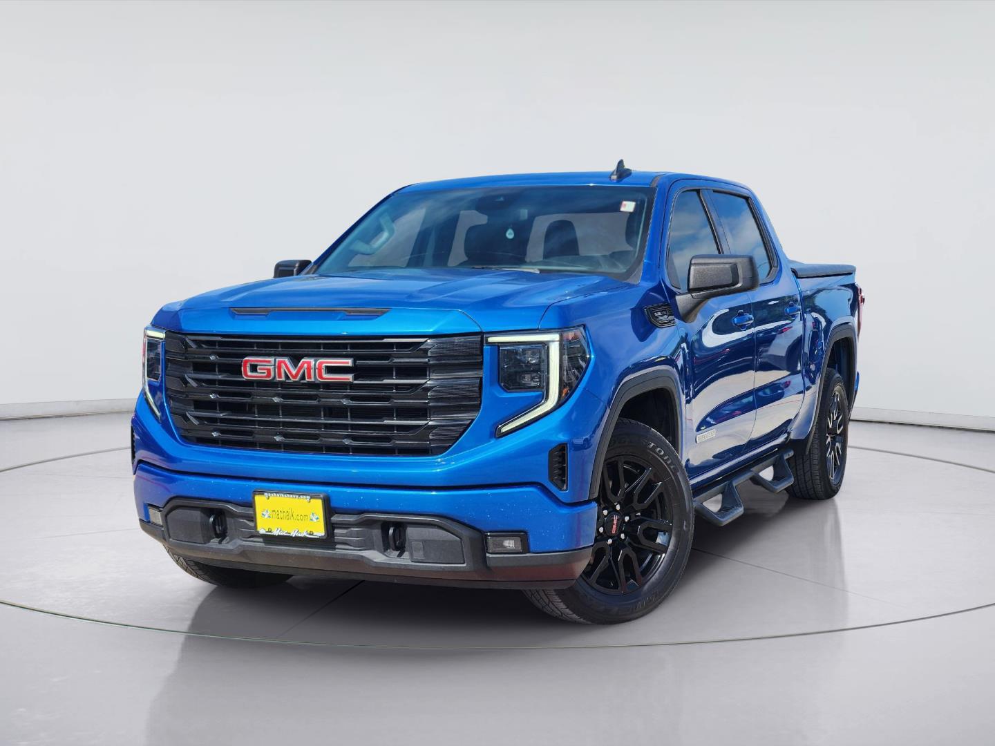 Dynamic Blue Metallic 2022 GMC Sierra 1500 Pickup Truck 4X2 Automatic