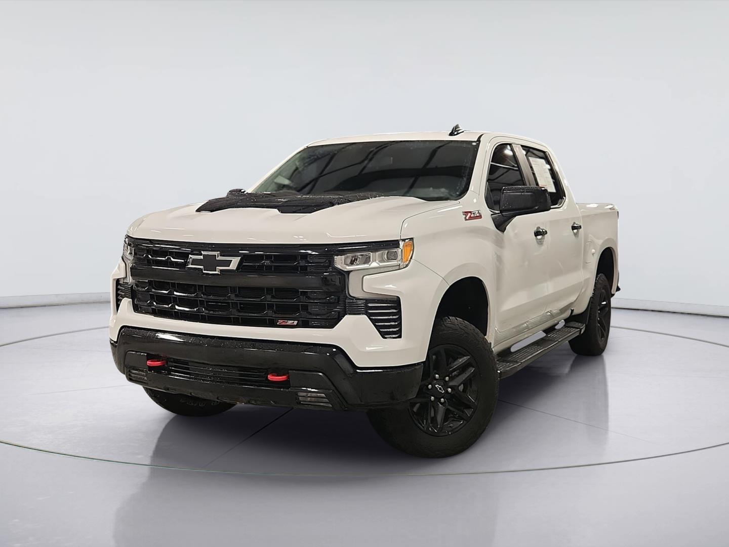 Summit White 2024 Chevrolet Silverado 1500 Pickup Truck Four-Wheel Drive Automatic