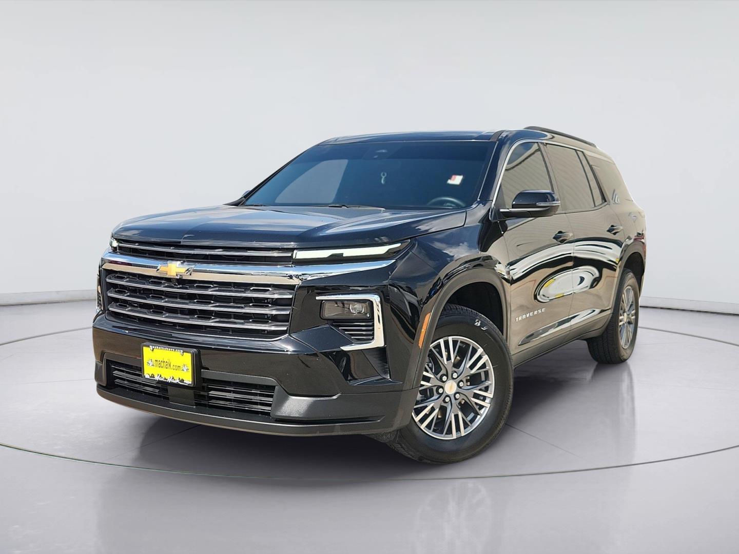 Mosaic Black Metallic 2025 Chevrolet Traverse SUV / Crossover Front-Wheel Drive 8-Speed Automatic