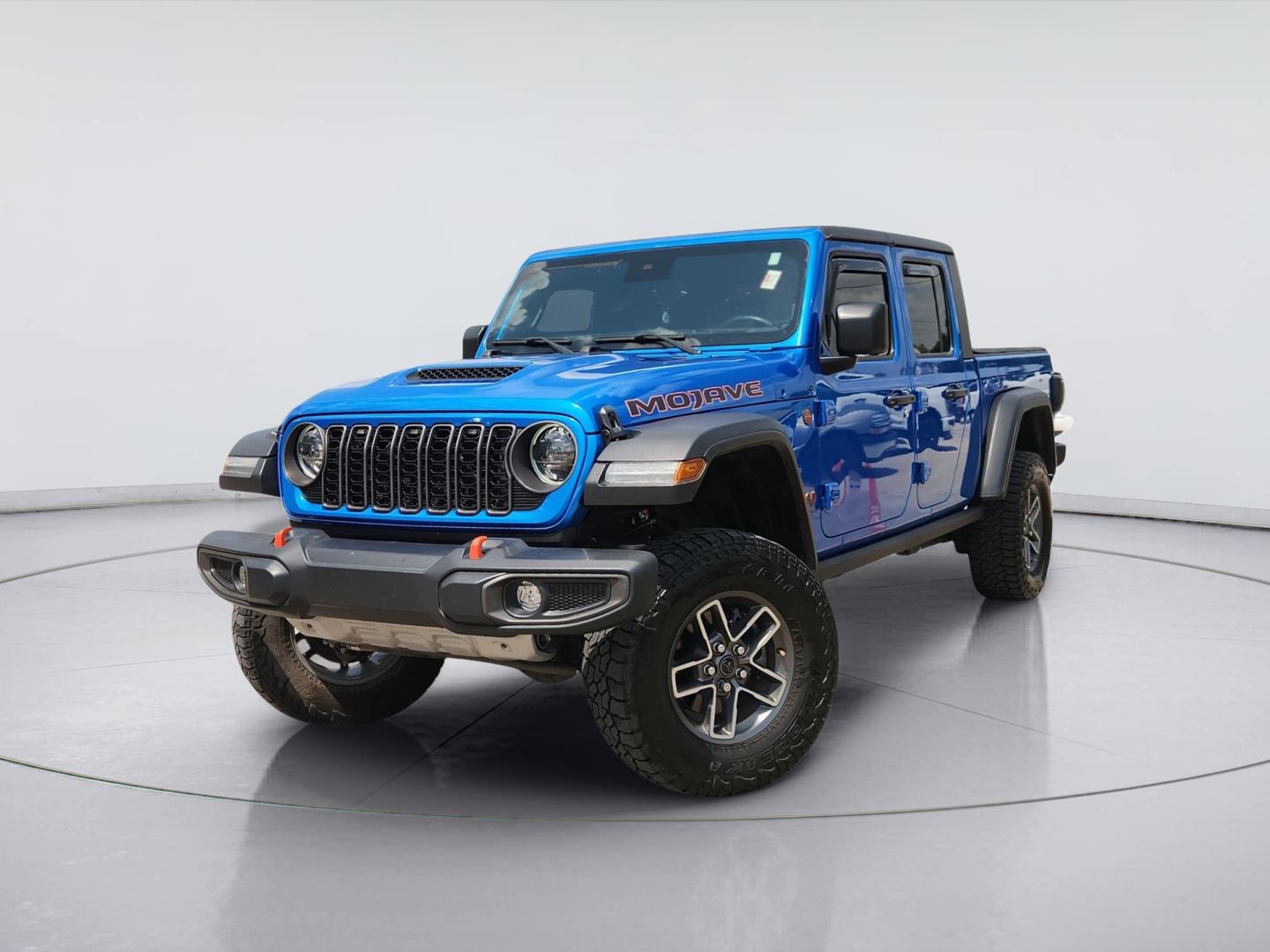 Hydro Blue Pearlcoat 2024 Jeep Gladiator Pickup Truck Four-Wheel Drive 8-Speed Automatic
