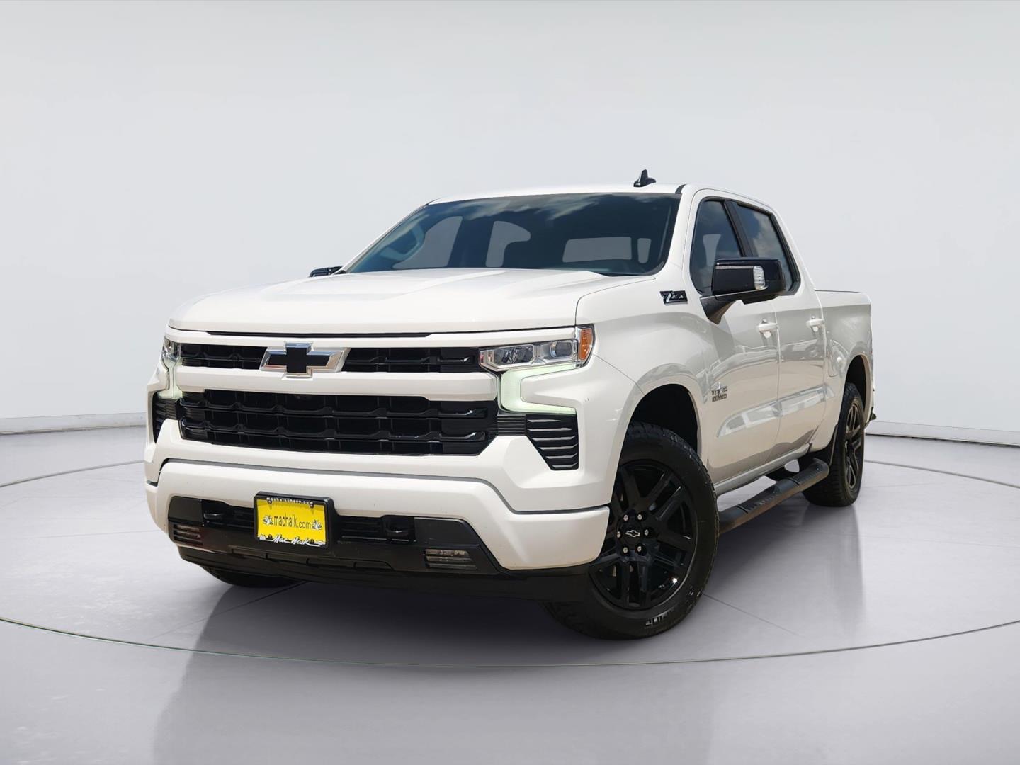 Summit White 2023 Chevrolet Silverado 1500 Pickup Truck Four-Wheel Drive Automatic