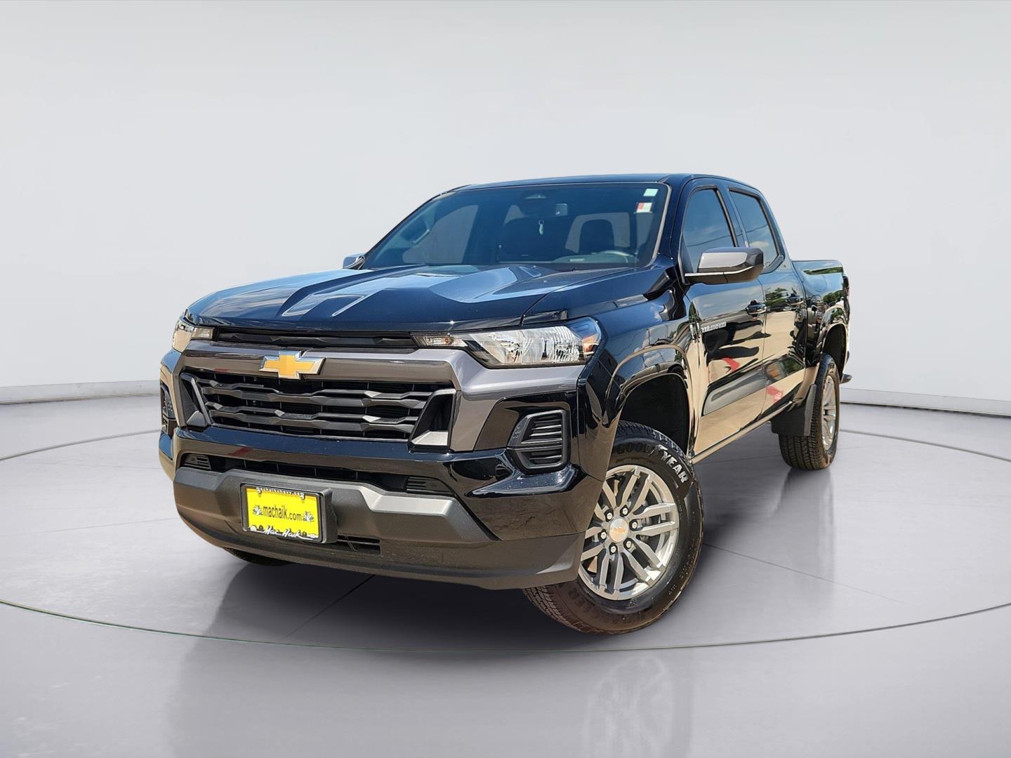 Black 2026 Chevrolet Colorado Pickup Truck 4X2 8-Speed Automatic