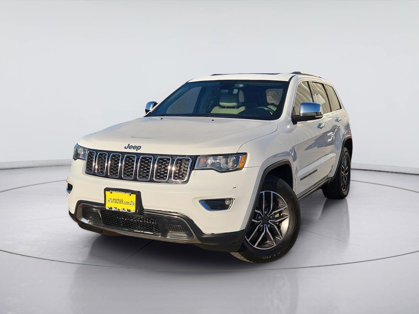 Bright White Clearcoat 2019 Jeep Grand Cherokee SUV / Crossover 4X2 8-Speed Automatic