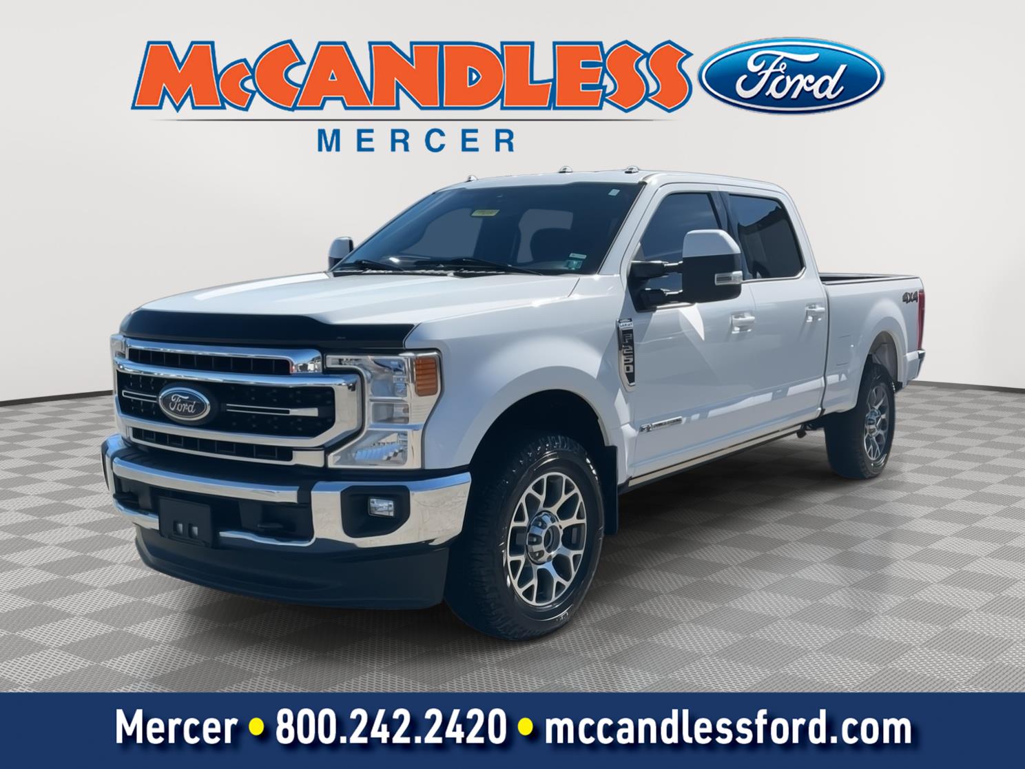 Oxford White 2020 Ford F-250 Super Duty Lariat Crew Cab 4WD Pickup Truck Four-Wheel Drive Automatic