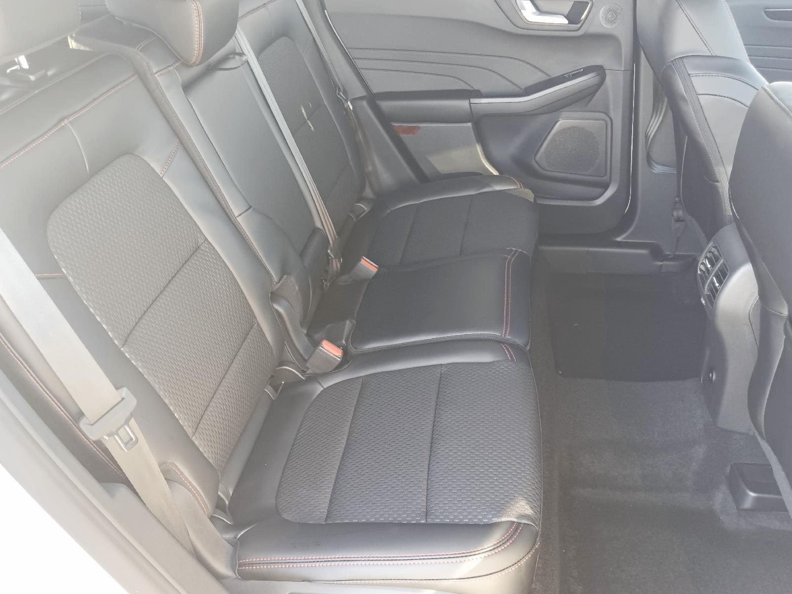 New 2025 Ford Escape ST-Line Select SUV for sale in Lincoln NE