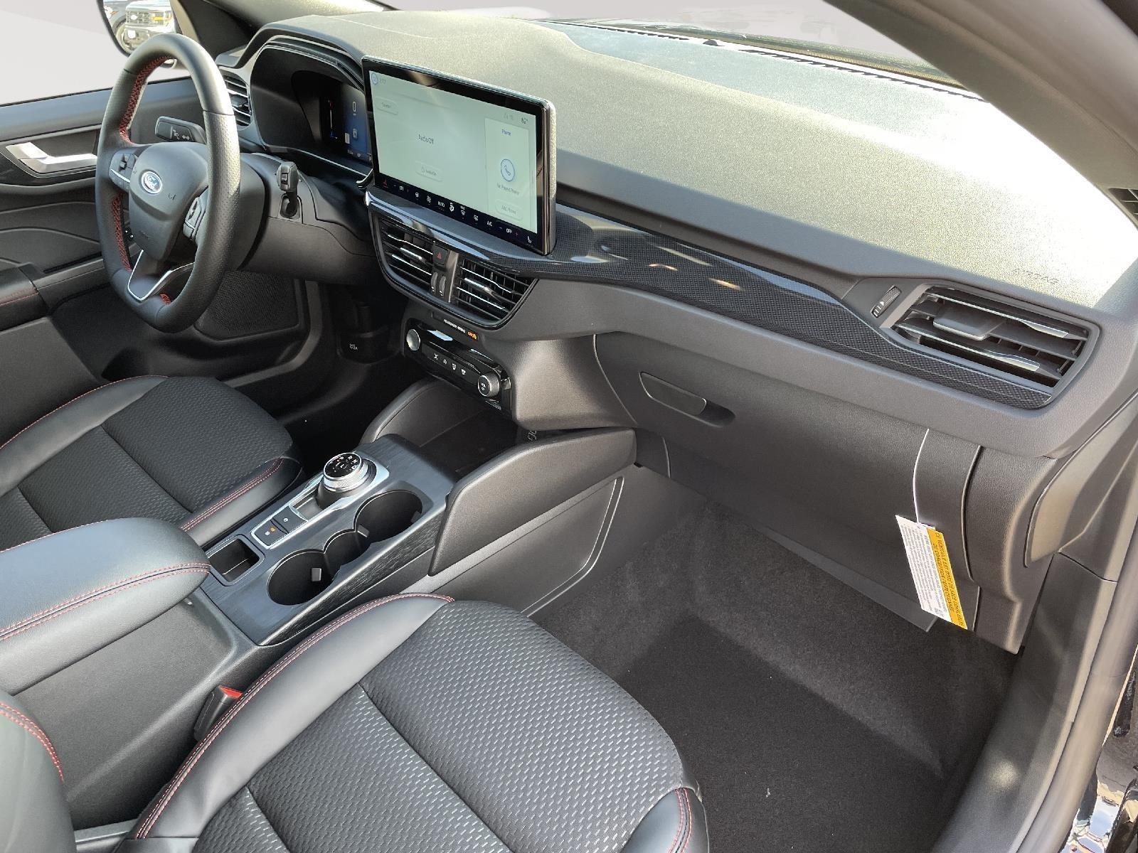 New 2025 Ford Escape ST-Line Select SUV for sale in Lincoln NE