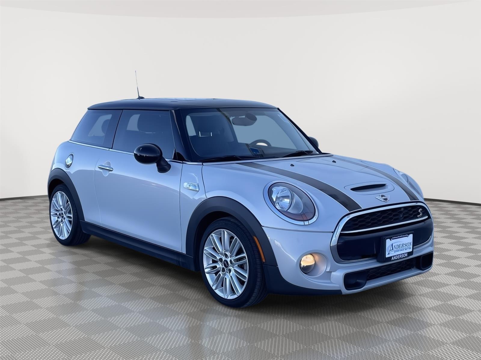 Used 2014 MINI Cooper Hardtop S Hatchback for sale in Lincoln NE