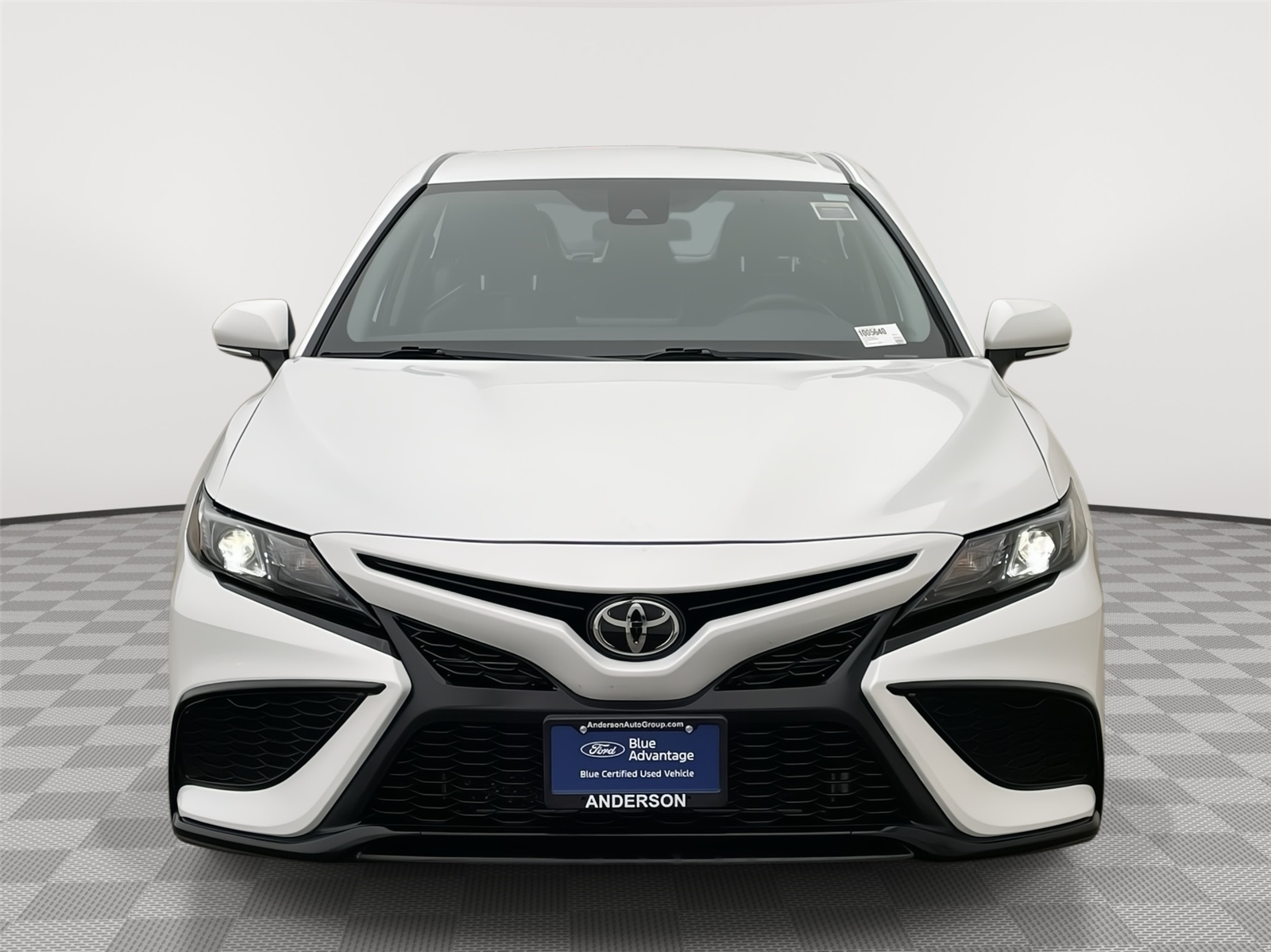 Used 2024 Toyota Camry SE Sedan for sale in Lincoln NE