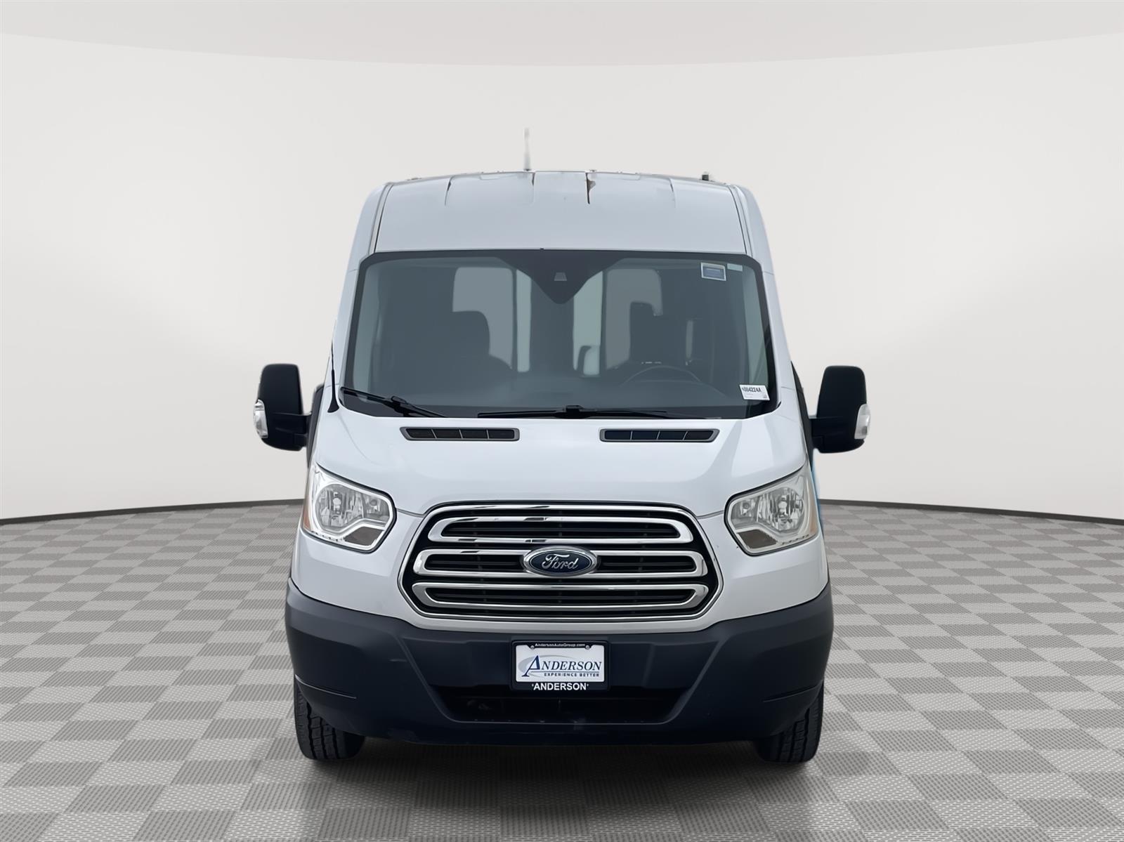 Used 2015 Ford Transit Wagon XLT medium roof wagon for sale in Lincoln NE