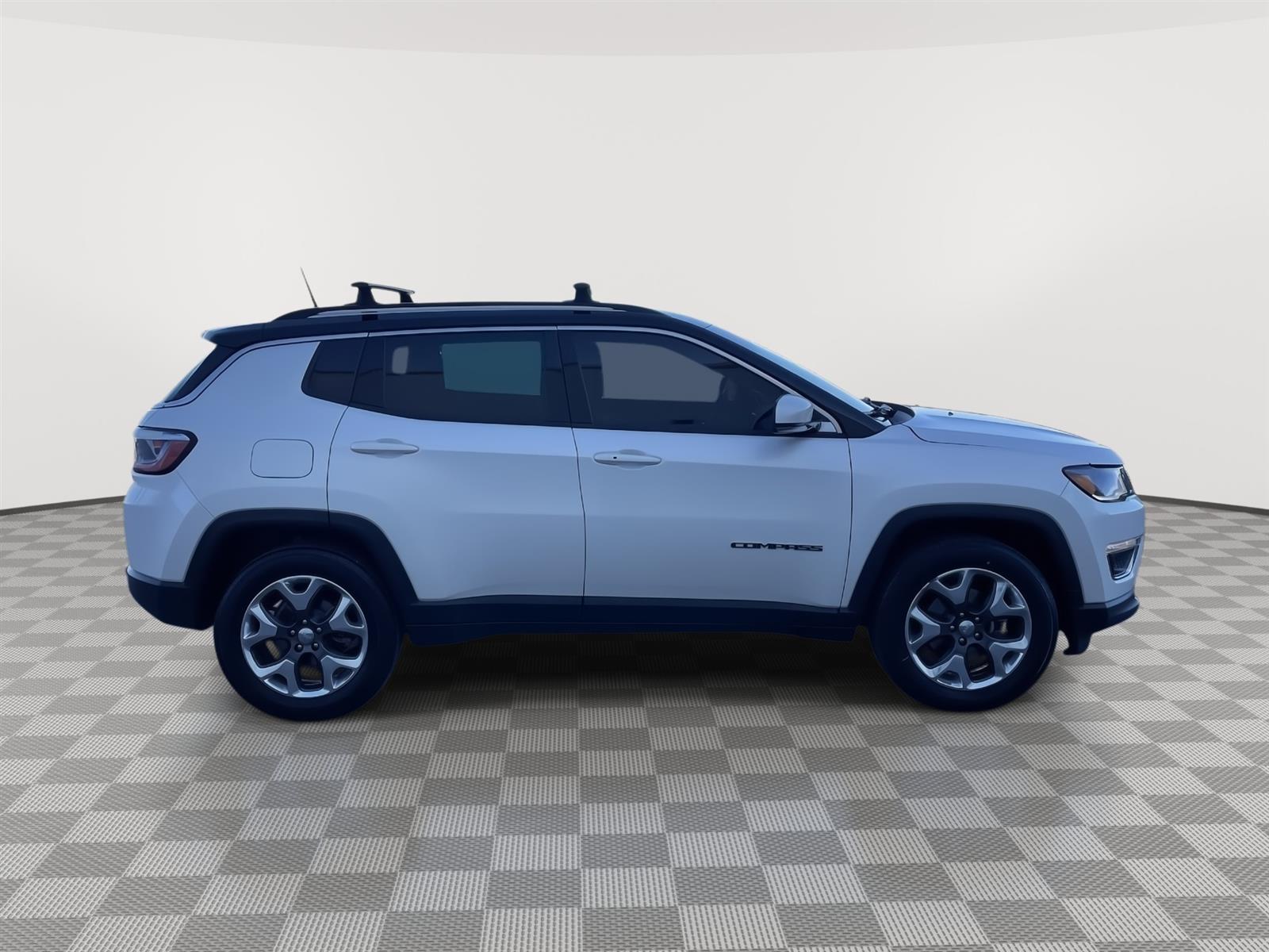 Used 2018 Jeep Compass Limited SUV for sale in Lincoln NE