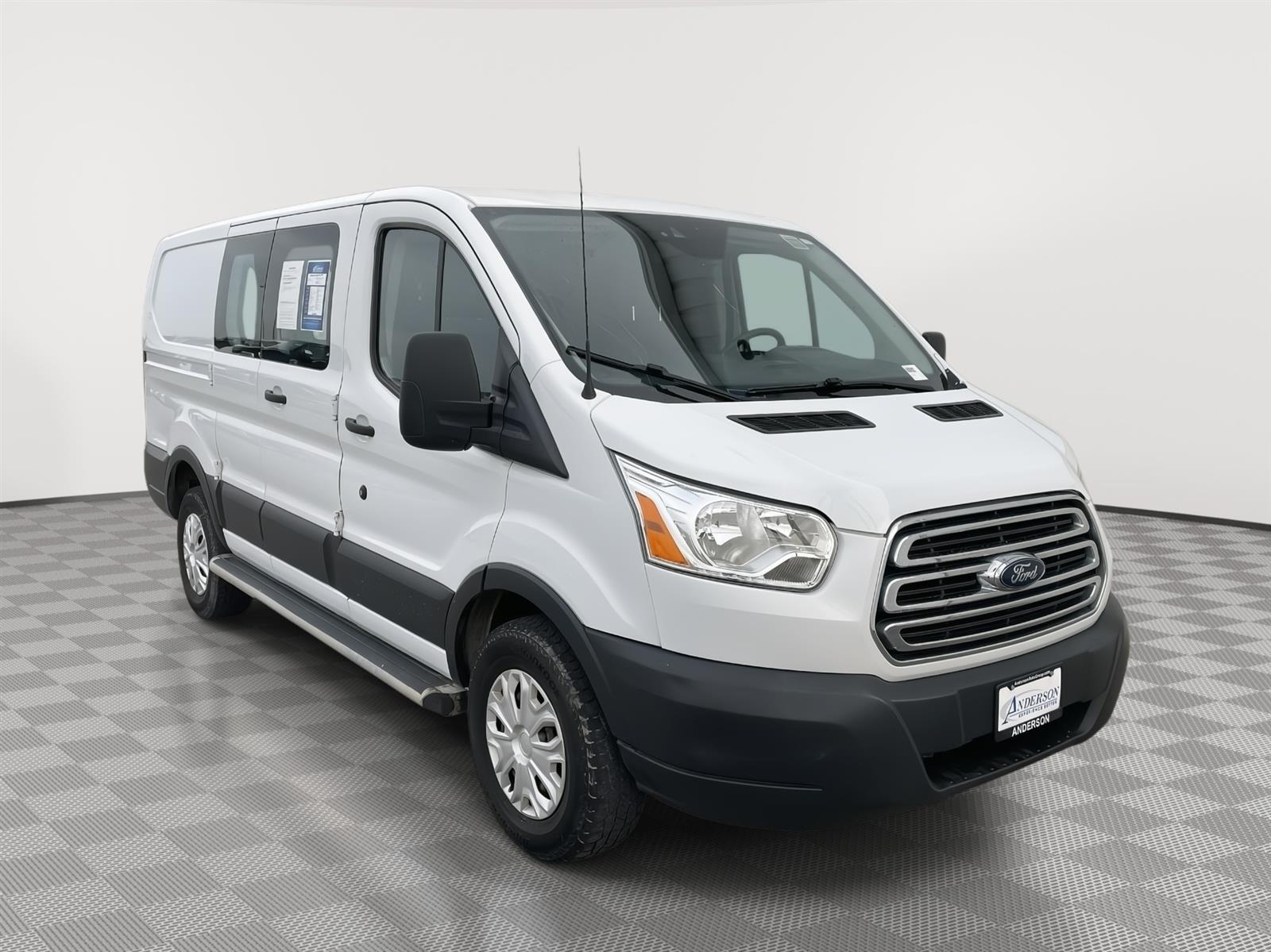 Used 2018 Ford Transit Van 250 Cargo Van for sale in Lincoln NE