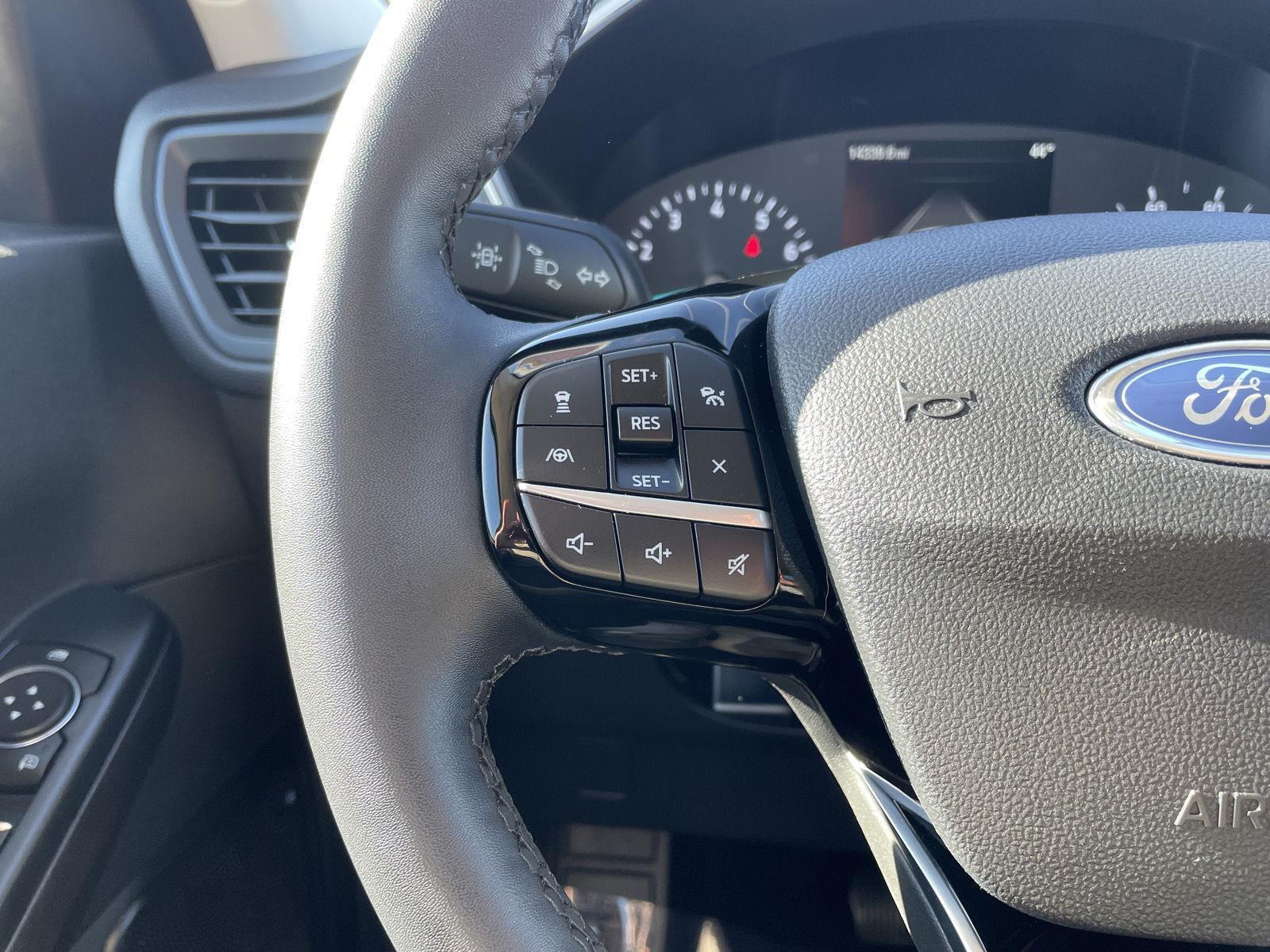 Used 2022 Ford Escape SE SUV for sale in Lincoln NE