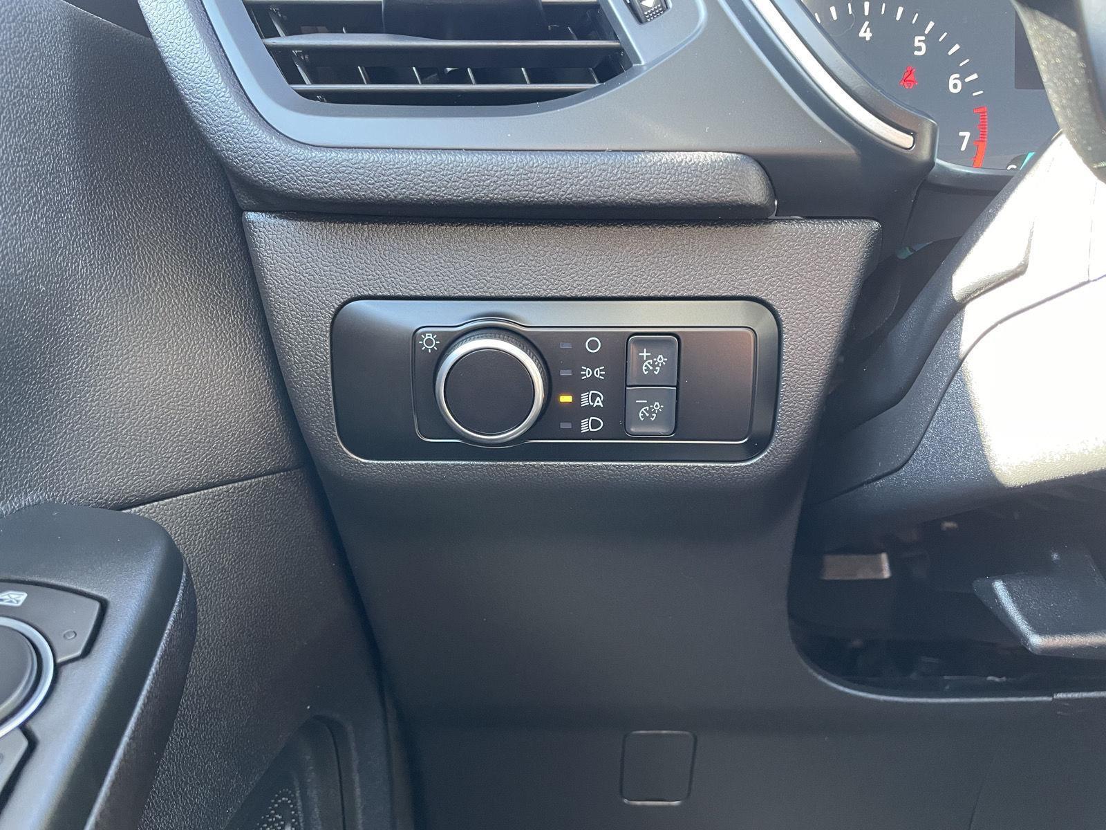 Used 2022 Ford Escape SE SUV for sale in Lincoln NE