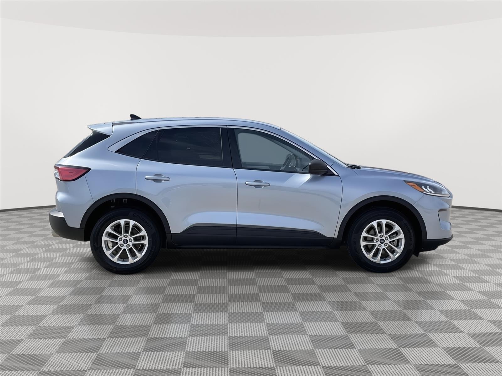 Used 2022 Ford Escape SE SUV for sale in Lincoln NE