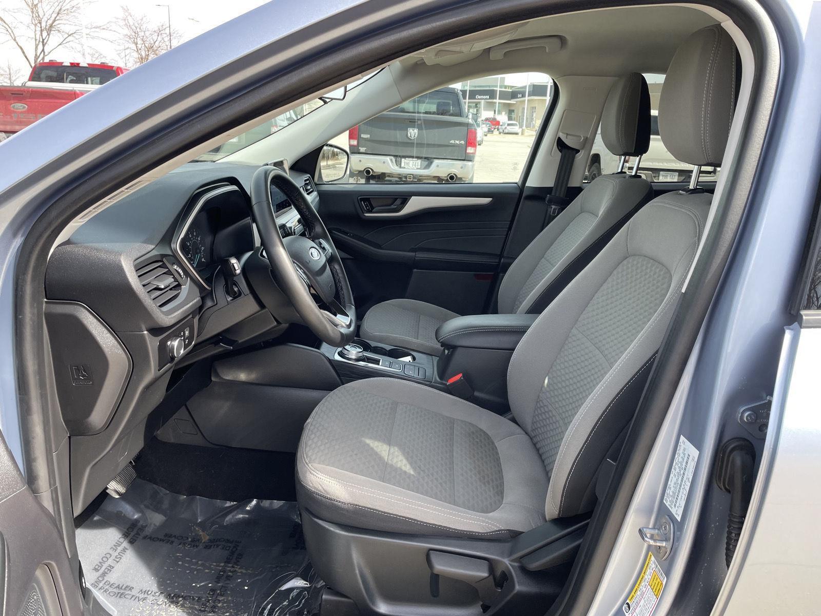 Used 2022 Ford Escape SE SUV for sale in Lincoln NE
