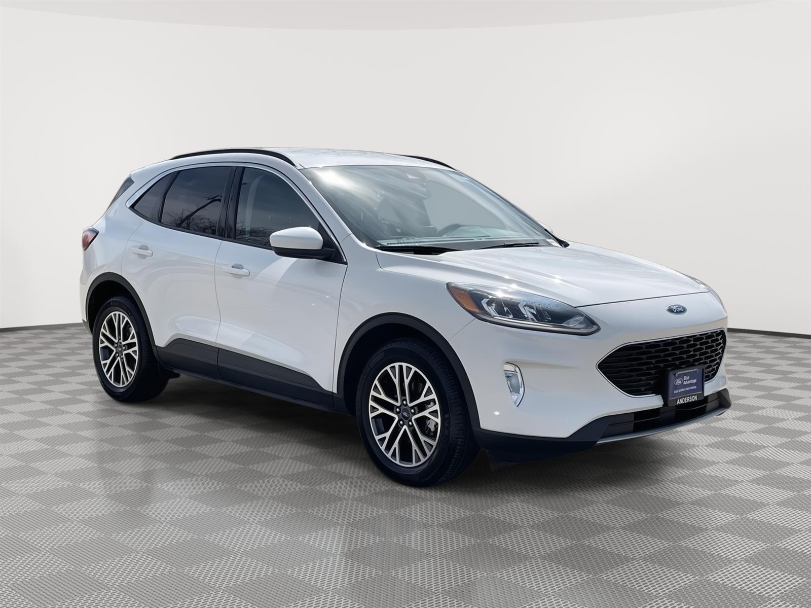 Used 2020 Ford Escape SEL SUV for sale in Lincoln NE