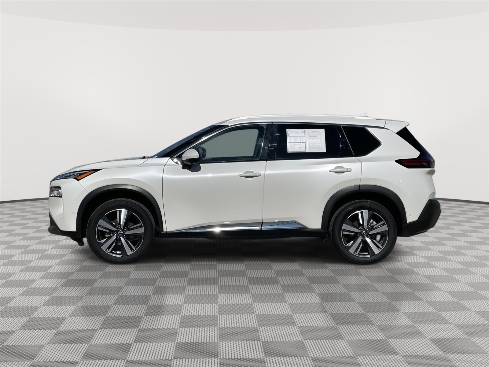 Used 2023 Nissan Rogue SL SUV for sale in Lincoln NE