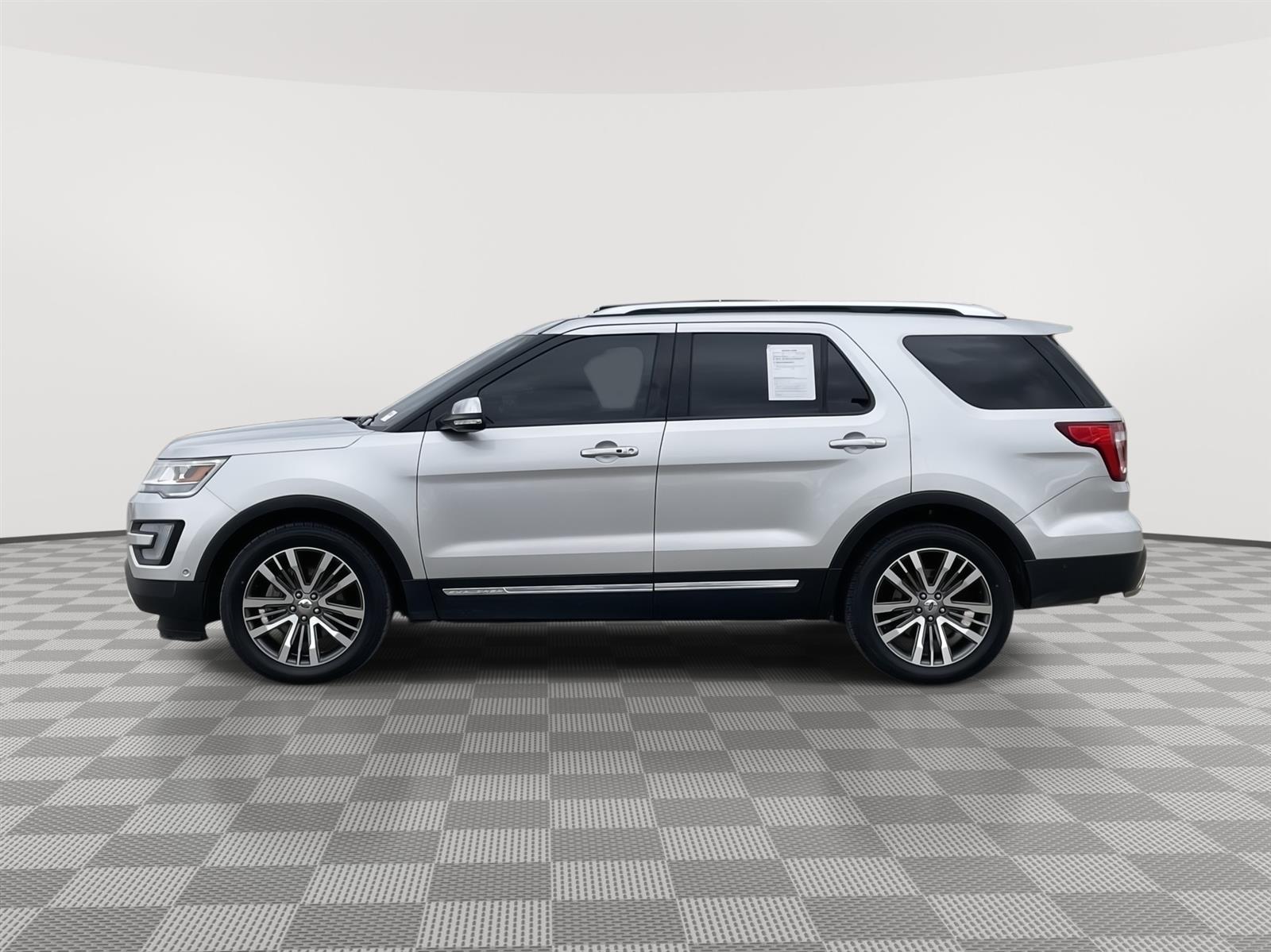 Used 2017 Ford Explorer Platinum SUV for sale in Lincoln NE