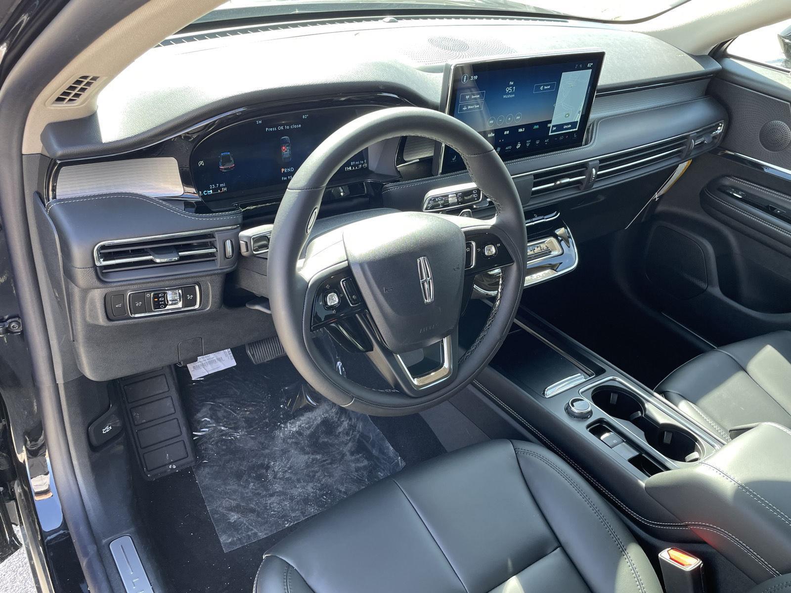 New 2025 Lincoln Corsair Premiere SUV for sale in Lincoln NE