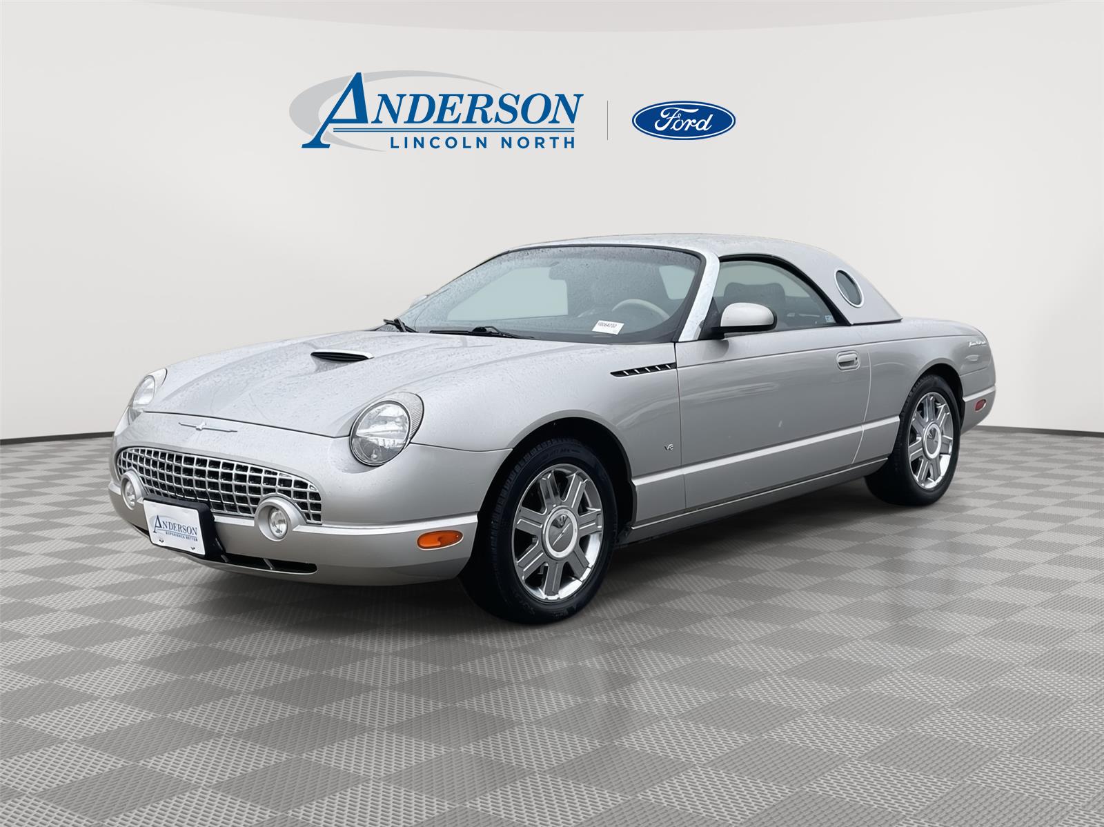 Used 2004 Ford Thunderbird Deluxe Convertible for sale in Lincoln NE