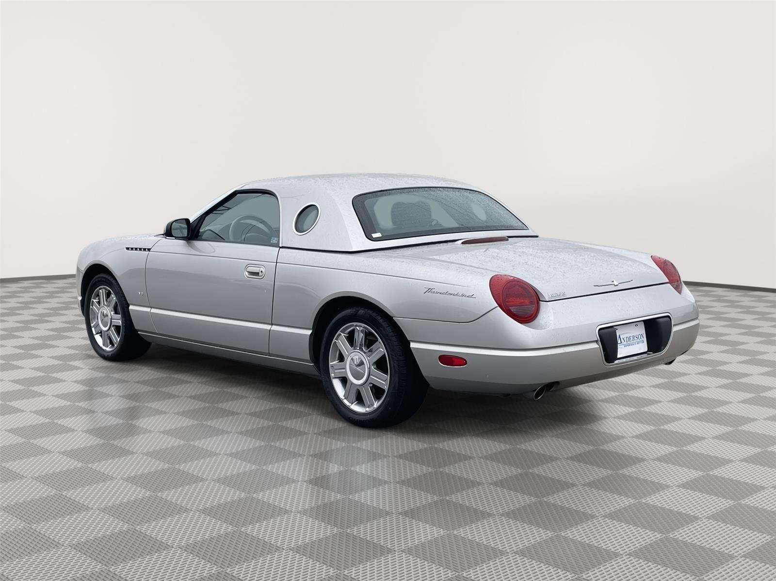 Used 2004 Ford Thunderbird for sale in Lincoln NE