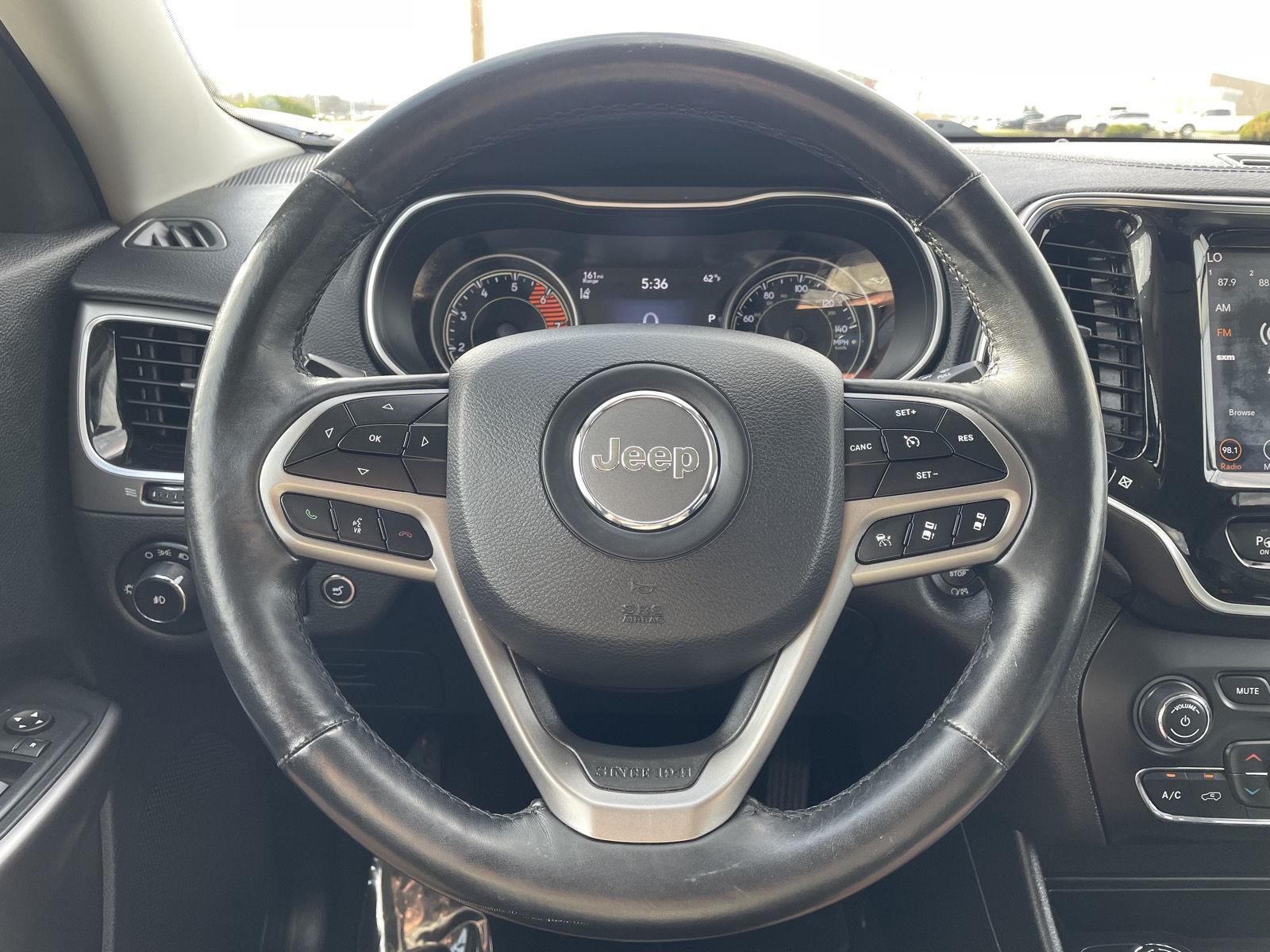 Used 2019 Jeep Cherokee Limited SUV for sale in Lincoln NE