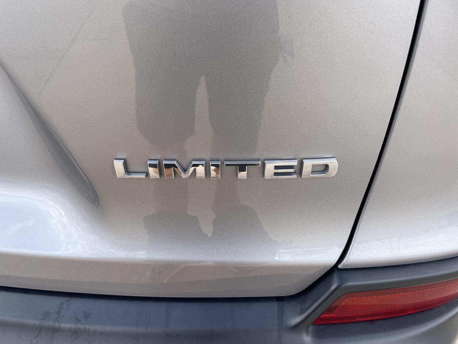 Used 2019 Jeep Cherokee Limited SUV for sale in Lincoln NE