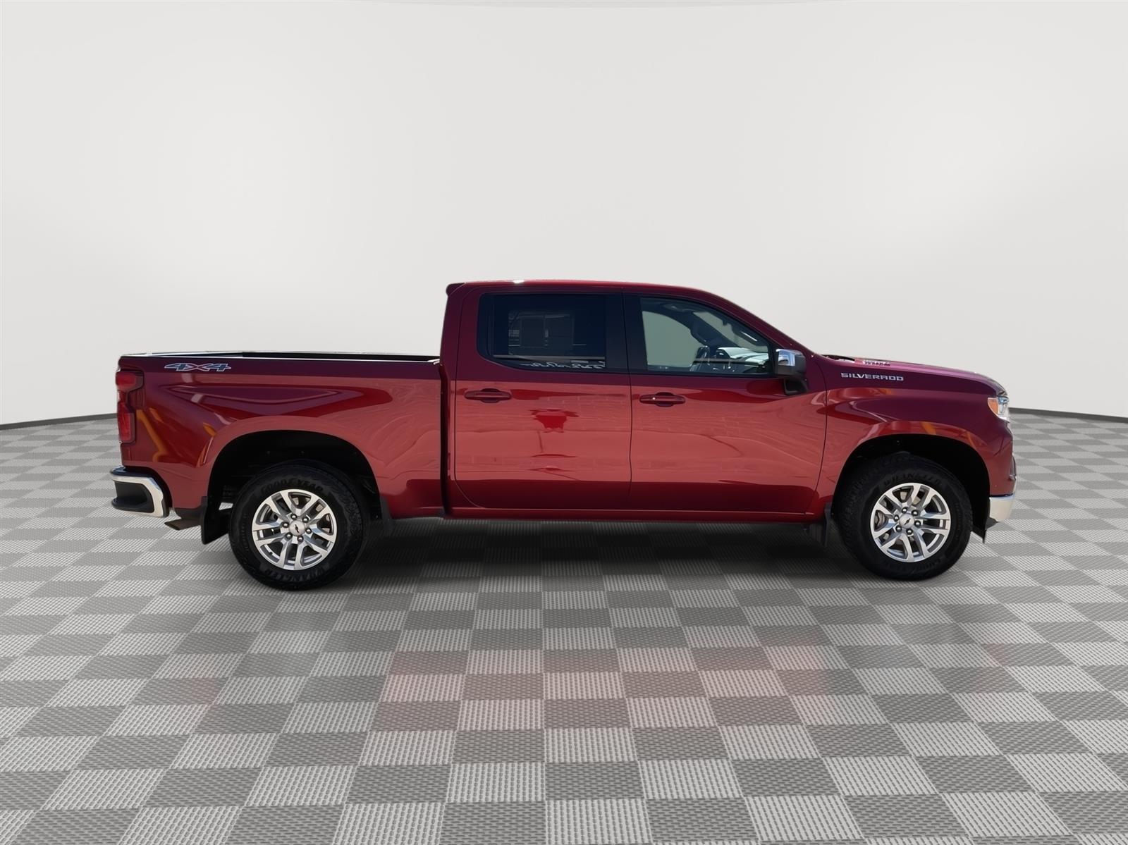 Used 2023 Chevrolet Silverado 1500 LT Crew Cab Truck for sale in Lincoln NE