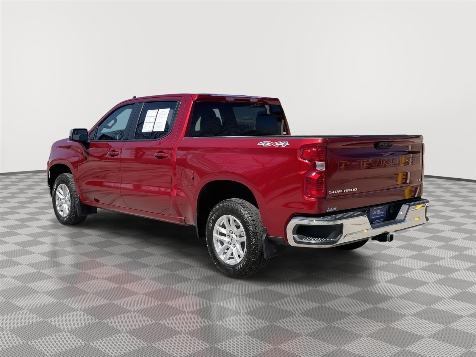 Used 2023 Chevrolet Silverado 1500 LT Crew Cab Truck for sale in Lincoln NE